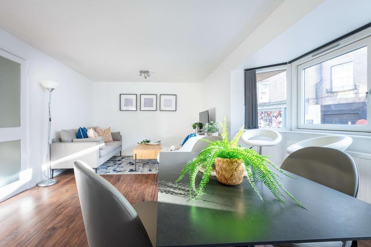 City Center,2 Bedroom Apartment With Parking Cambridge  Luaran gambar